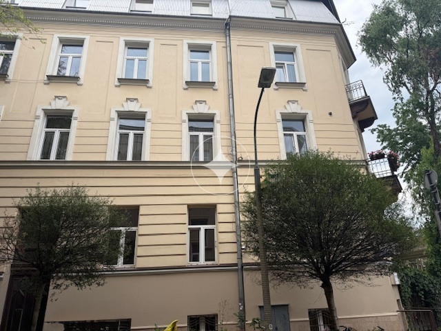 Apartament w kamienicy na Starym Mieście