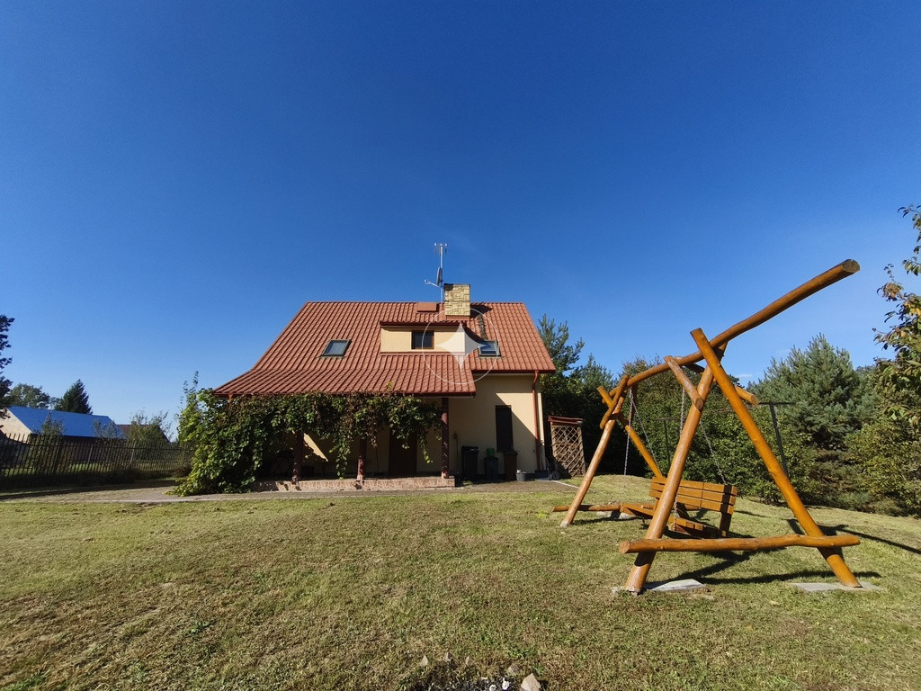 Dom w malowniczych Szostakach w gminie Kodeń