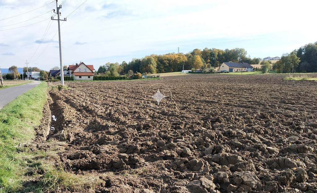 12 a działka budowlana w Mazańcowcowicach