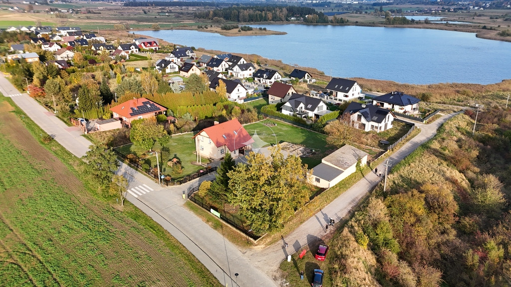 Działki budowlane nad jeziorem