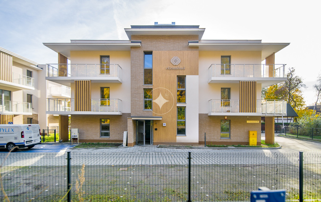 TURYSTYCZNA 44 – LOKAL PREMIUM