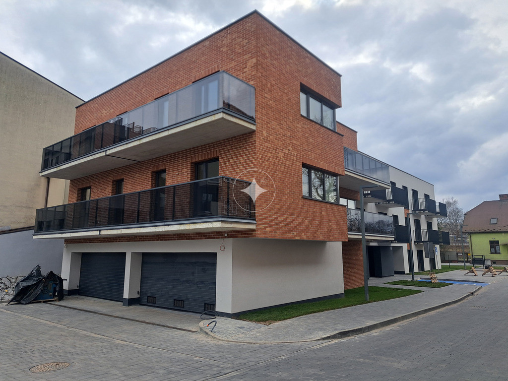 86,00m2   ul. Józefa Wybickiego z dużym balkonem