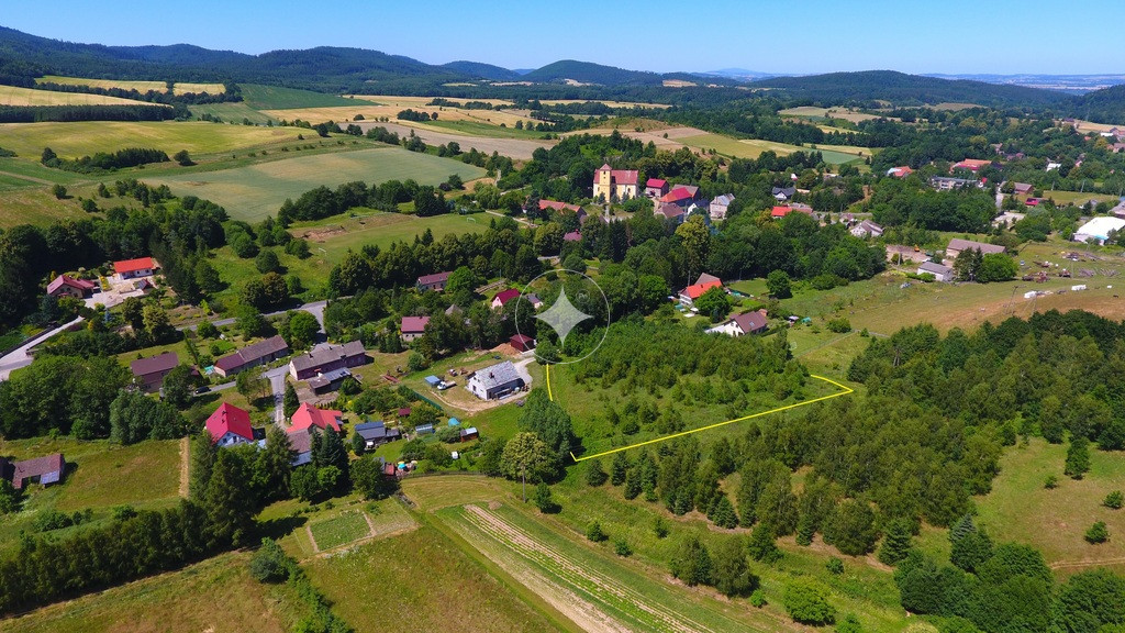 LASKI - działka budowlana na sprzedaż