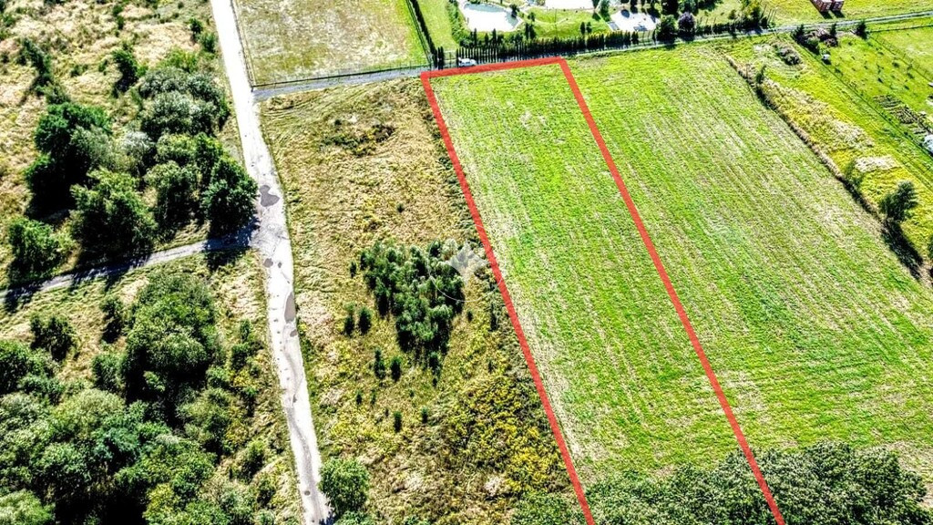 Działka budowlana o pow. 4100 m2 w Wykrotach