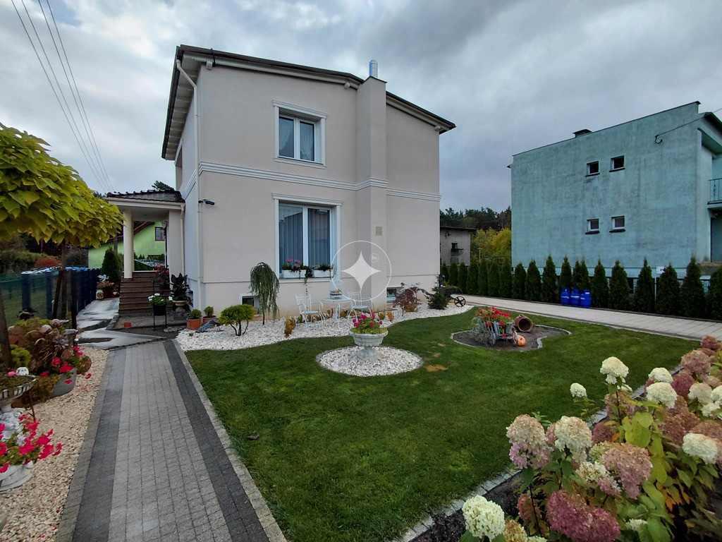 Dom jednorodzinny w Lesznie Górnym