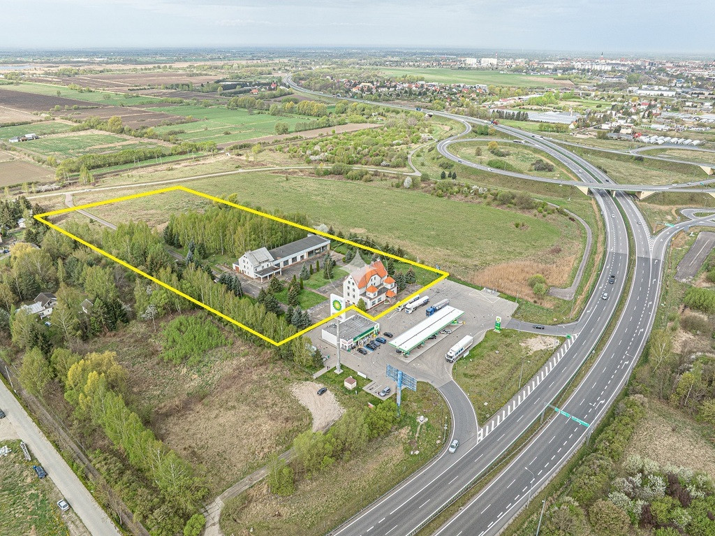 Grunt inwestycyjny zabudowa hotelowo-restauracyjna