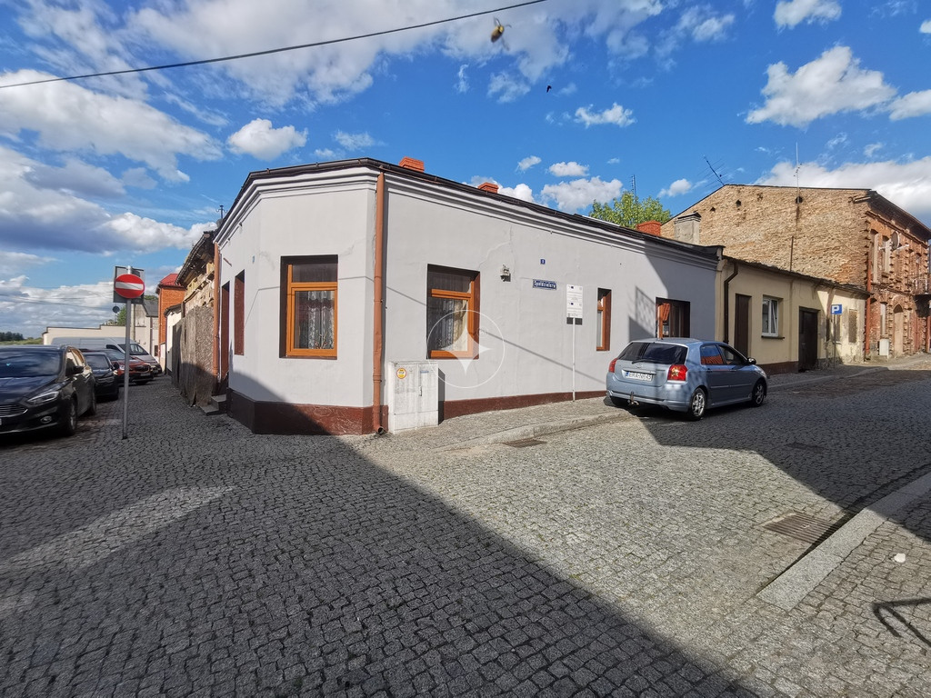 Parterowy dom w centrum Przedborza