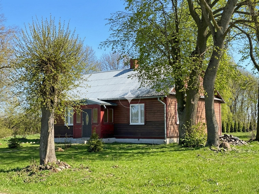 100 m² domu i 2135 m² ziemi w cenie kawalerki
