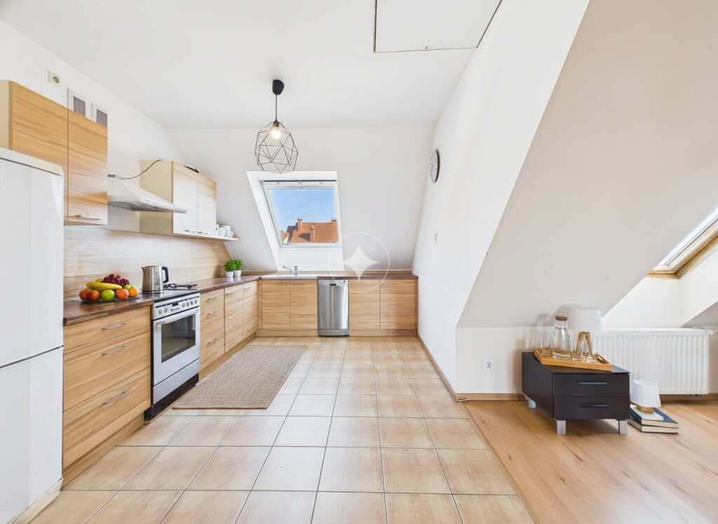 4 pokoje + poddasze 40 m² | balkon | Gdańsk