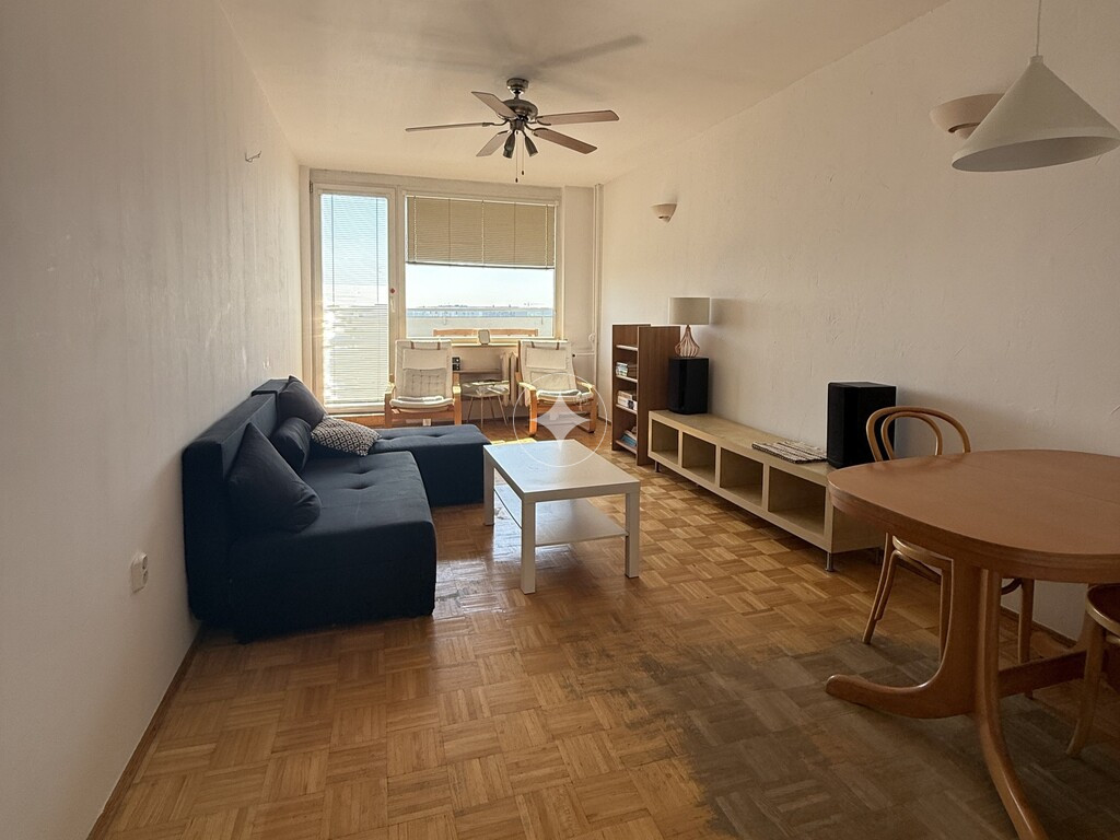 2 pokoje / 52m2 / Sky Tower