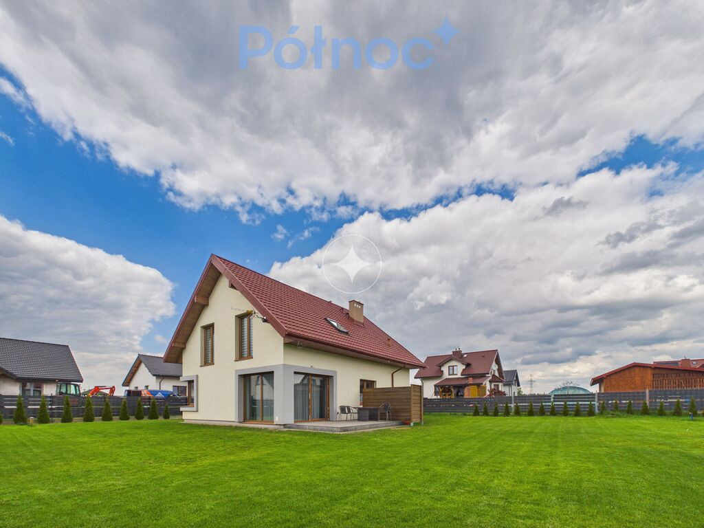 Przykopka gm. Ełk, nowy i nowoczesny dom z garażem