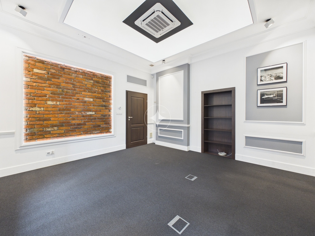 Lokal biurowy 90 m2 ul. Okrzei Legnica