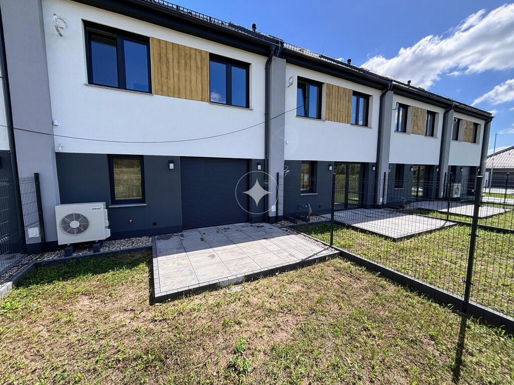 Nowy dom na Osiedlu Kwiatowym w Bolesławcu
