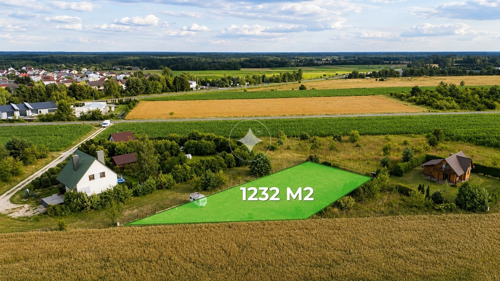 Działka budowlana przy ul. Jagodowej 1232m2