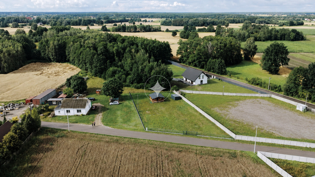 Działka budowlana z Nowym Domkiem | 1777 m²