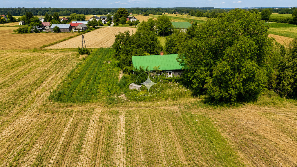 Siedlisko 9 ar | 16 km od Zamościa | woda i prąd