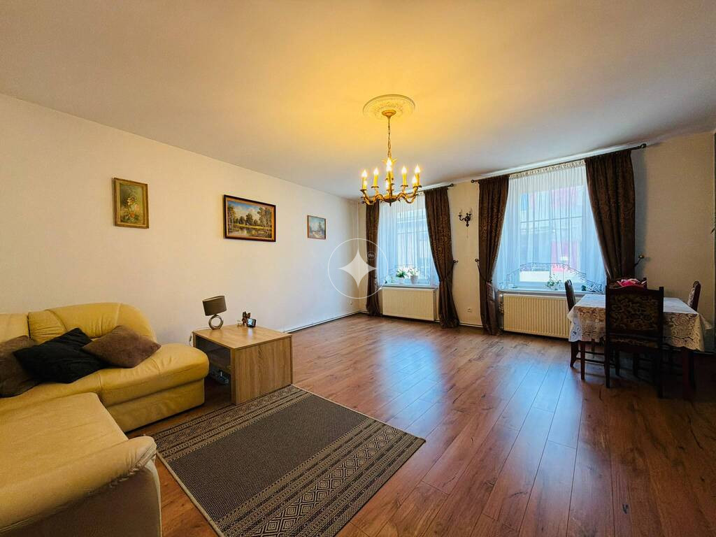 90 m2 po remoncie 3 pokoje w Nowej Rudzie