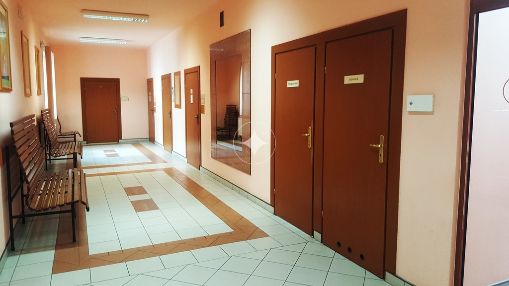 Powierzchnia na gabinety lekarskie!