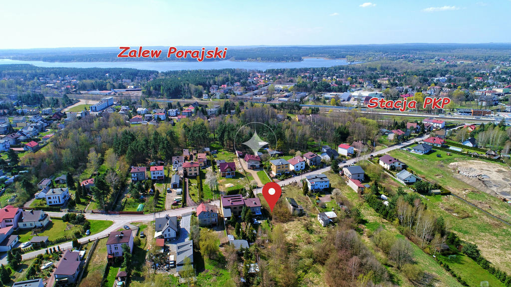 Działka budowlana Poraj 400 m od PKP
