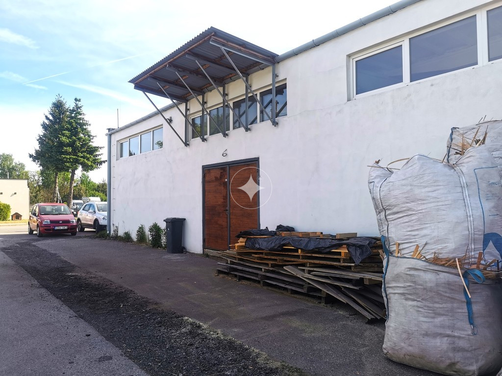 Hala magazynowo-produkcyjna – do wynajęcia 286m2
