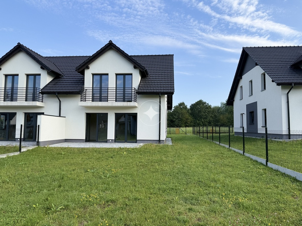 DOM bliźniak 130,94 m²| Garaż | Działka 4,4 a