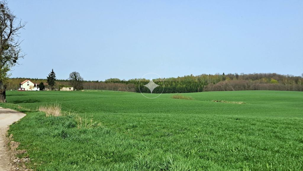 Działka budowlana, 900m2 od jeziora