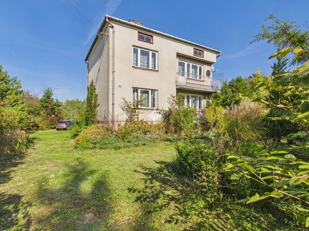 Dom wolnostojący 135 m², 5 pokoi, duża działka