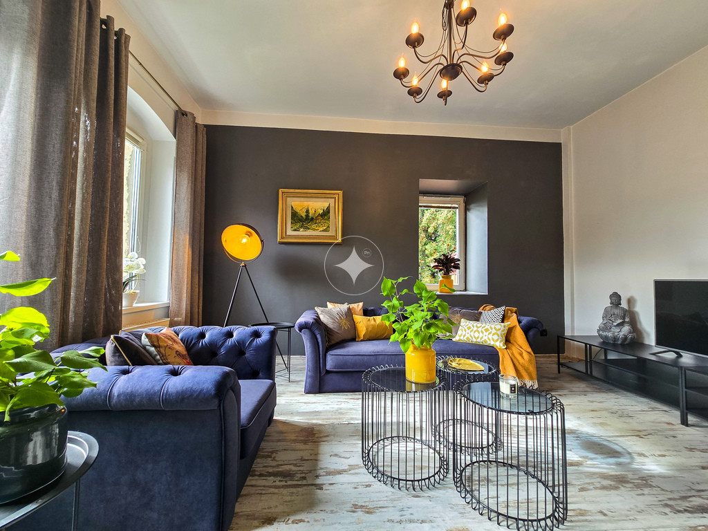 Wyjatkowy 2-poziomowy Apartament z garażem i ogrodem !